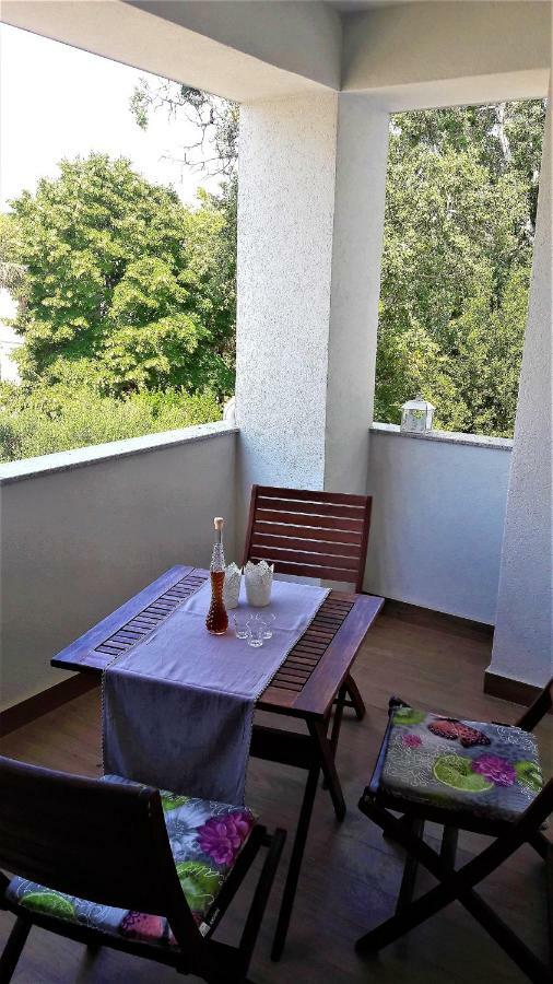 Apartments Ena Zára Kültér fotó