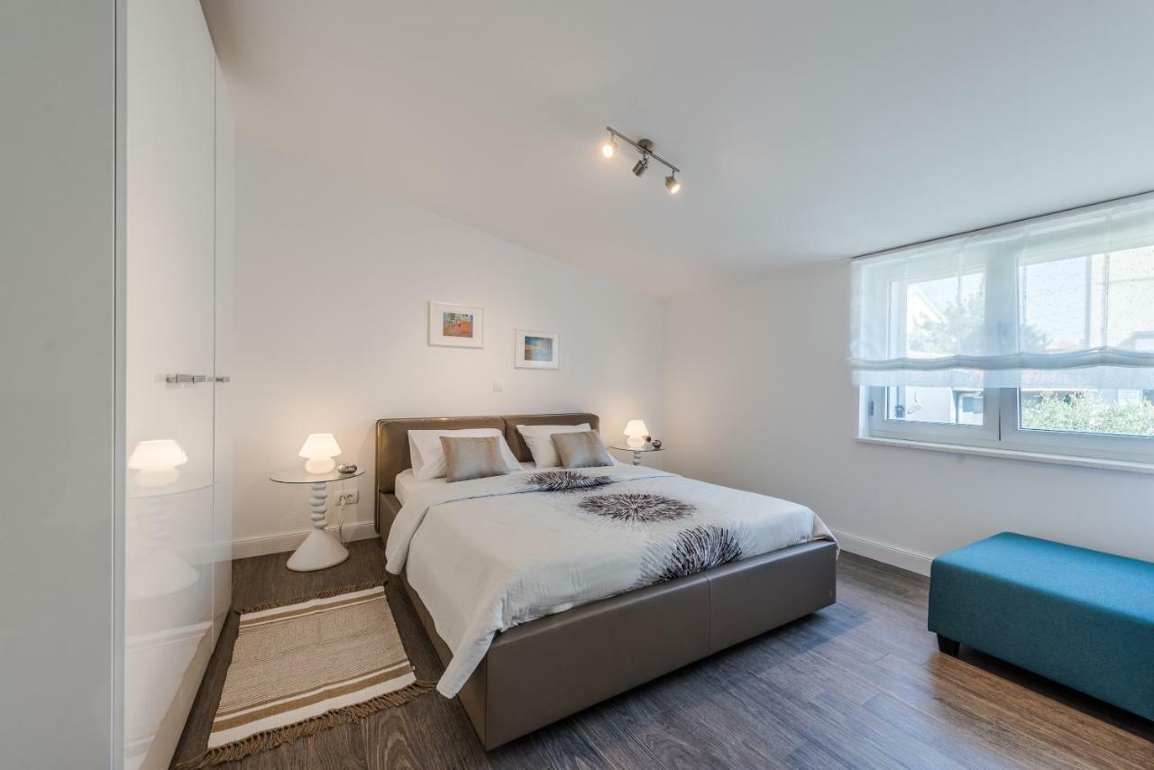 Apartments Ena Zára Kültér fotó