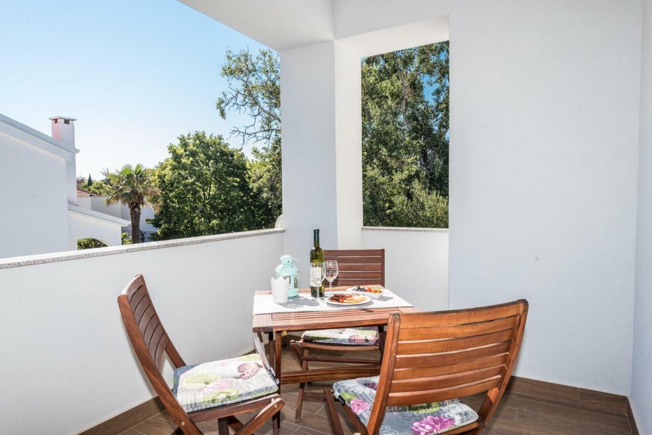 Apartments Ena Zára Kültér fotó